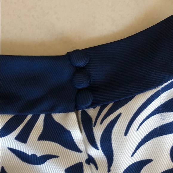 Dress - Picture 4 of 5